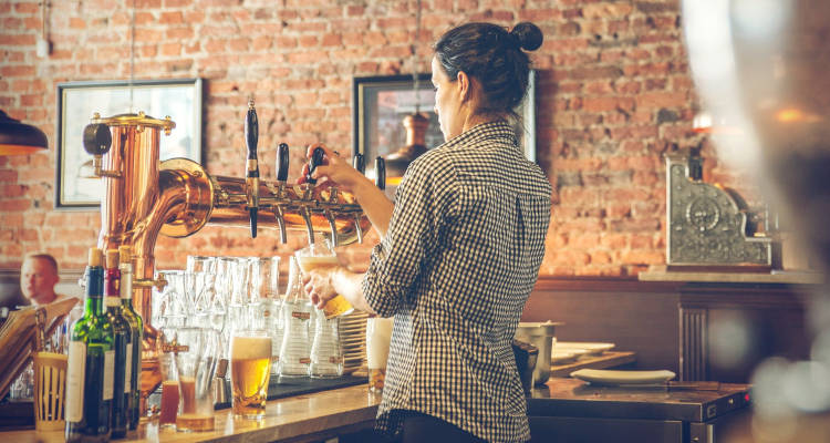 ¿Cuánto cuesta reformar un bar?